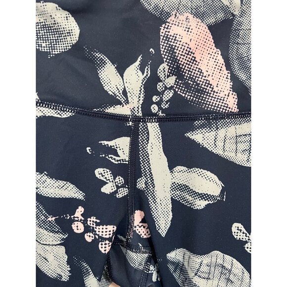 Apana Leggings Woman’s Size small - Picture 6 of 6